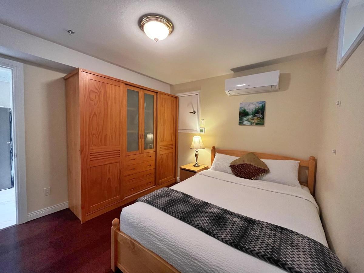 Coze Home In Vancouver Near Yvr מראה חיצוני תמונה